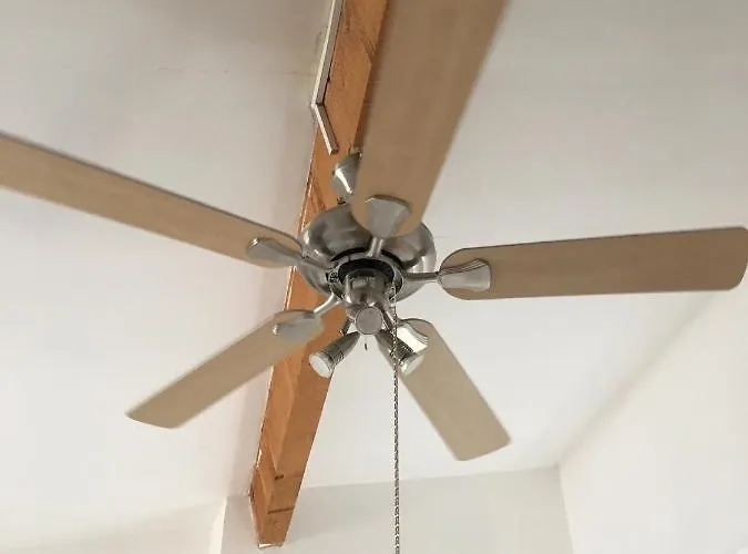 Centre Sur Les Toits - Clim Mobile Apartament Nîmes